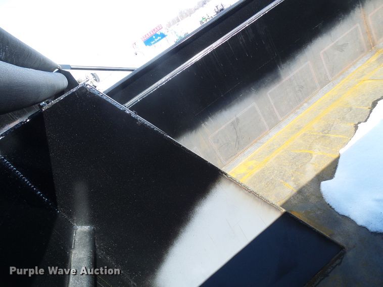 image for item DL0796 2007 Peterbilt 357  dump truck