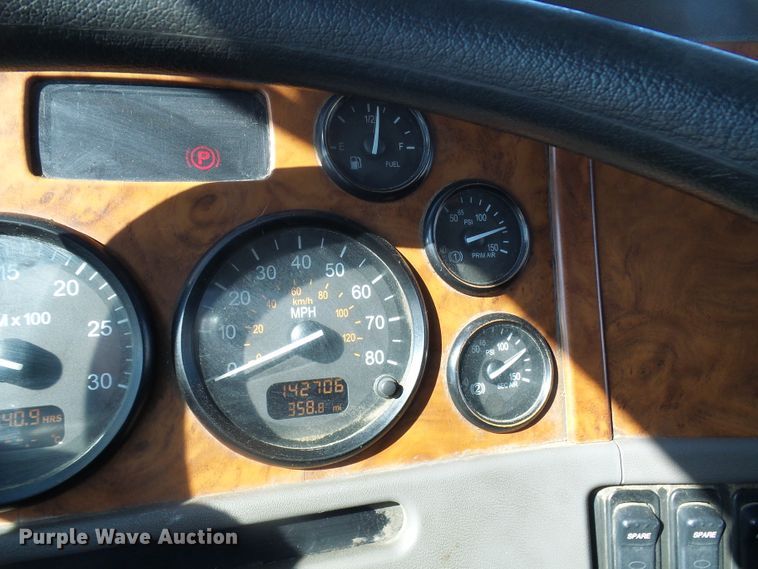 image for item DL0796 2007 Peterbilt 357  dump truck