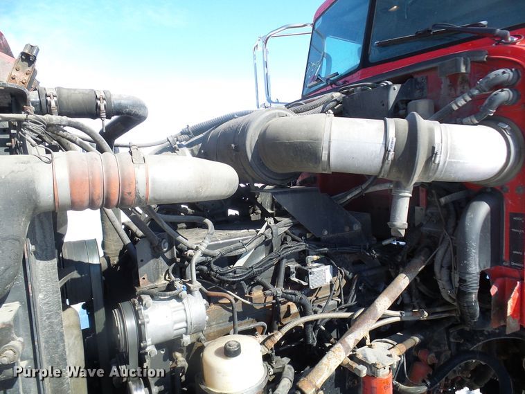 image for item DL0796 2007 Peterbilt 357  dump truck