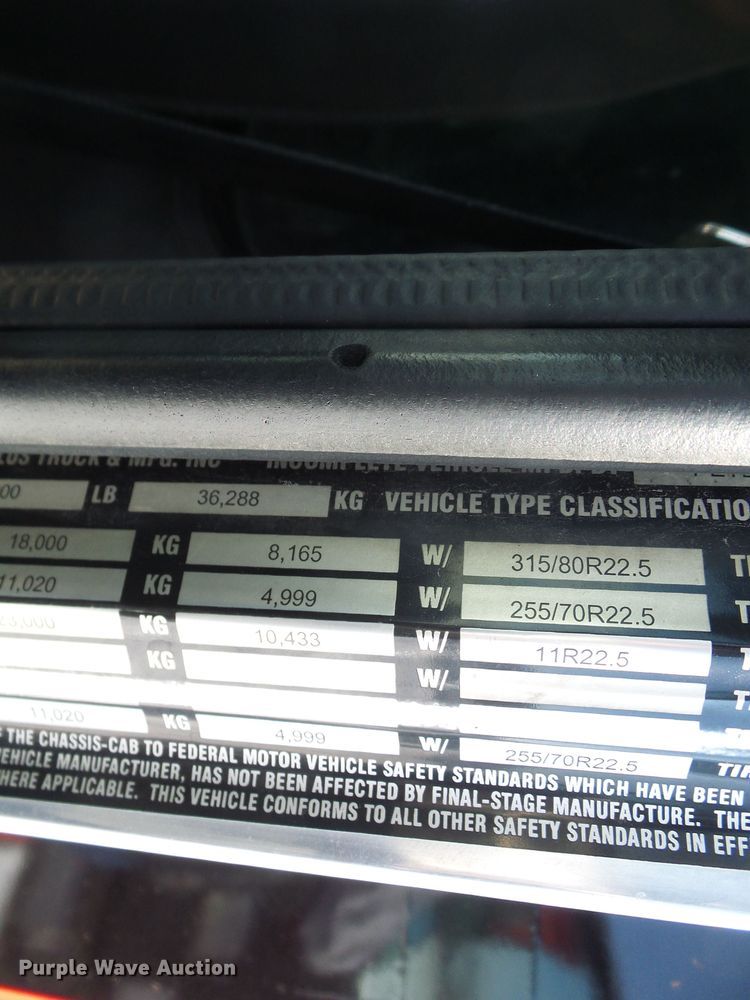 image for item DL0796 2007 Peterbilt 357  dump truck