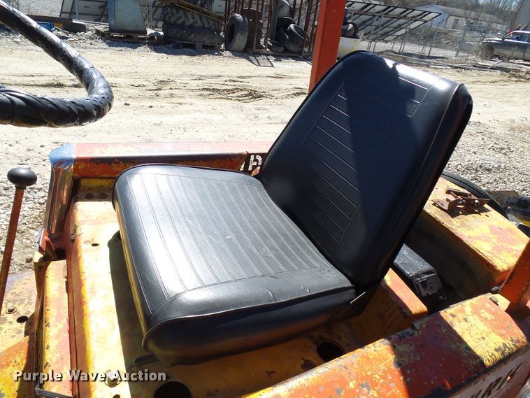 image for item DL0826 Clarklift  forklift