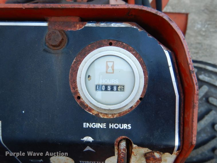 image for item DL2113 Ditch Witch R40  trencher