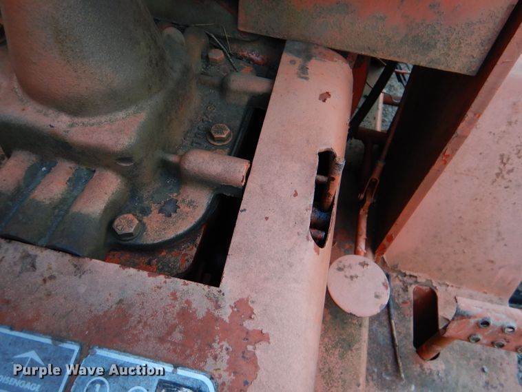 image for item DL2113 Ditch Witch R40  trencher