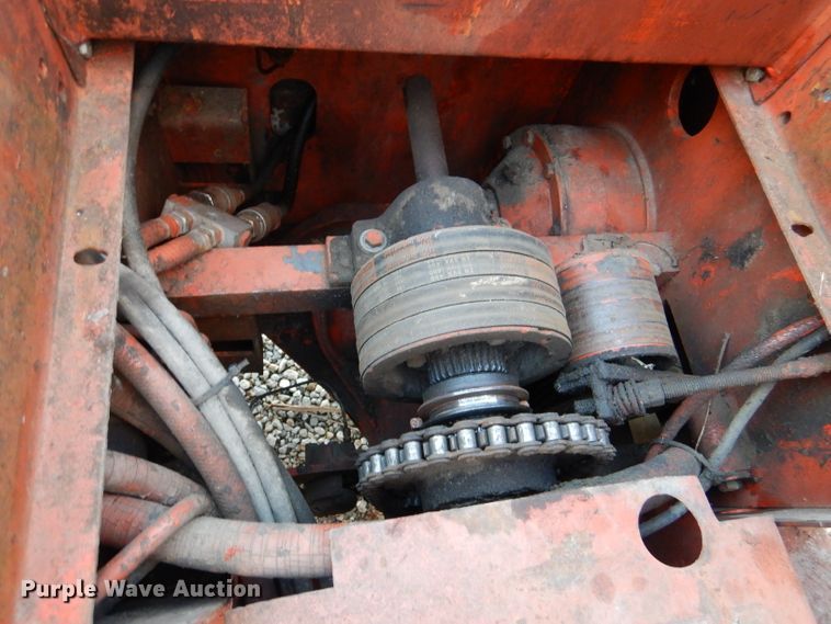 image for item DL2113 Ditch Witch R40  trencher