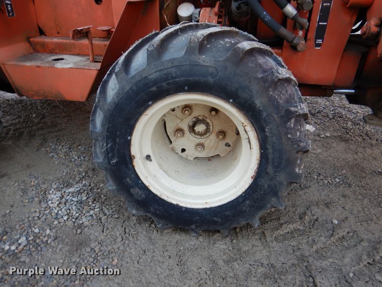 image for item DL2113 Ditch Witch R40  trencher