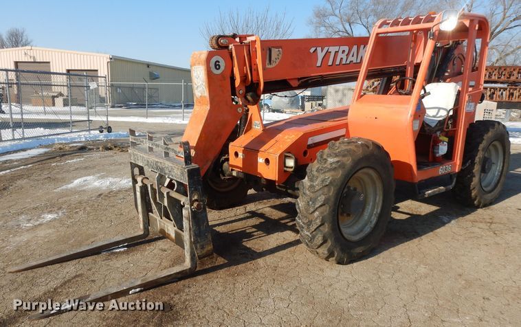 image for item DL2126 2007 SkyTrak 6036  telehandler