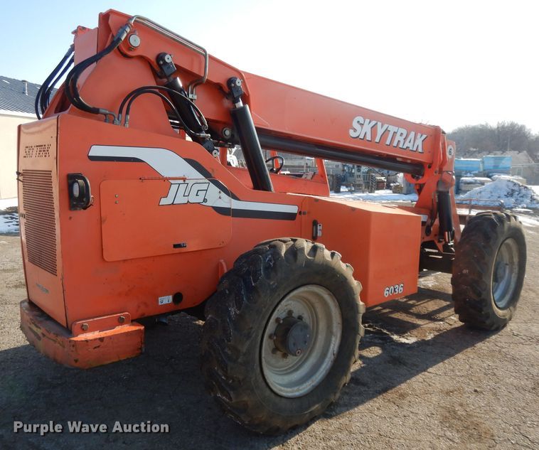 image for item DL2126 2007 SkyTrak 6036  telehandler