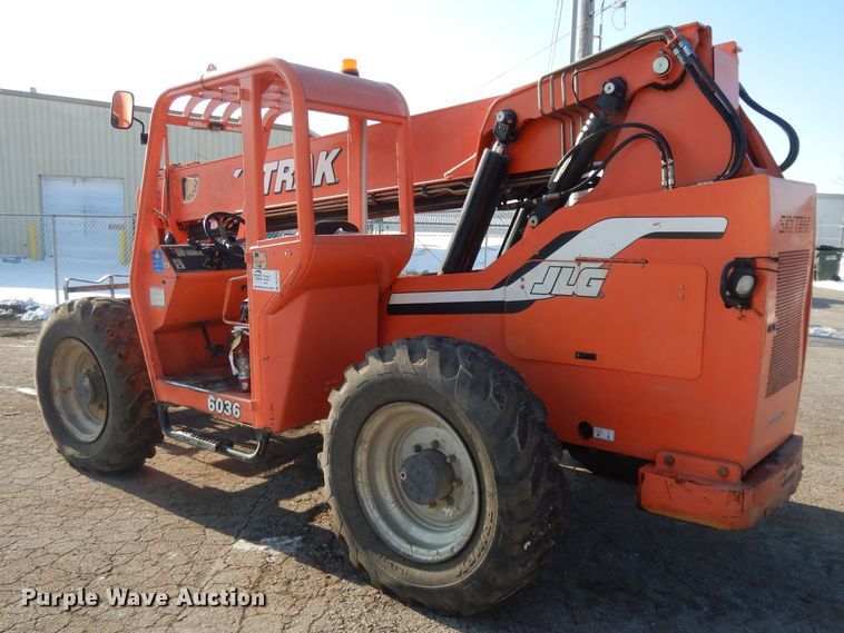 image for item DL2126 2007 SkyTrak 6036  telehandler