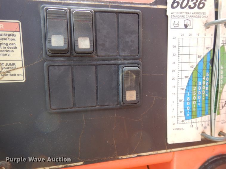 image for item DL2126 2007 SkyTrak 6036  telehandler