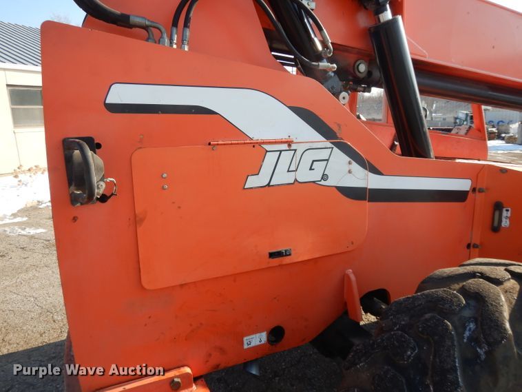 image for item DL2126 2007 SkyTrak 6036  telehandler