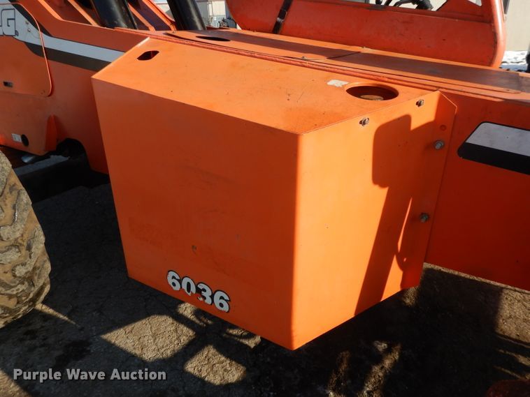 image for item DL2126 2007 SkyTrak 6036  telehandler