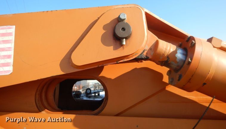 image for item DL2127 1999 Lull Highlander 844C-42  telehandler