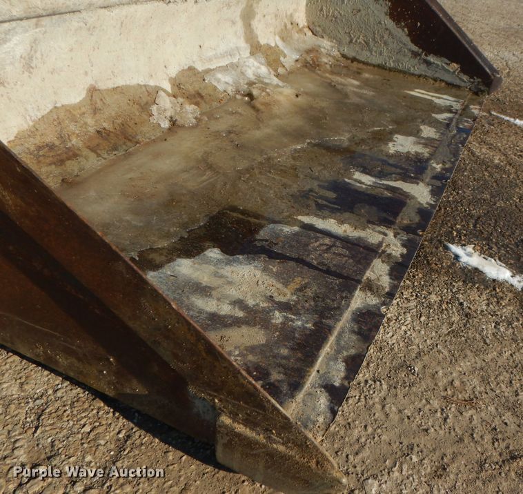 image for item DL2139 1999 New Holland LS170  skid steer loader