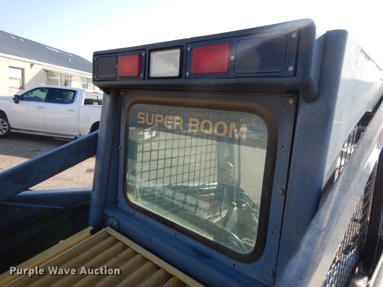 image for item DL2139 1999 New Holland LS170  skid steer loader