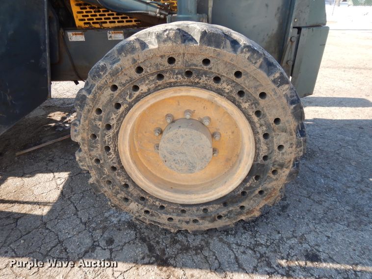 image for item DL2140 2008 Gehl RS642  telehandler