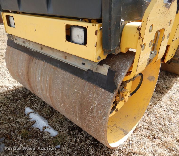 image for item DL2150 2007 Bomag BW138AD  double drum vibratory roller