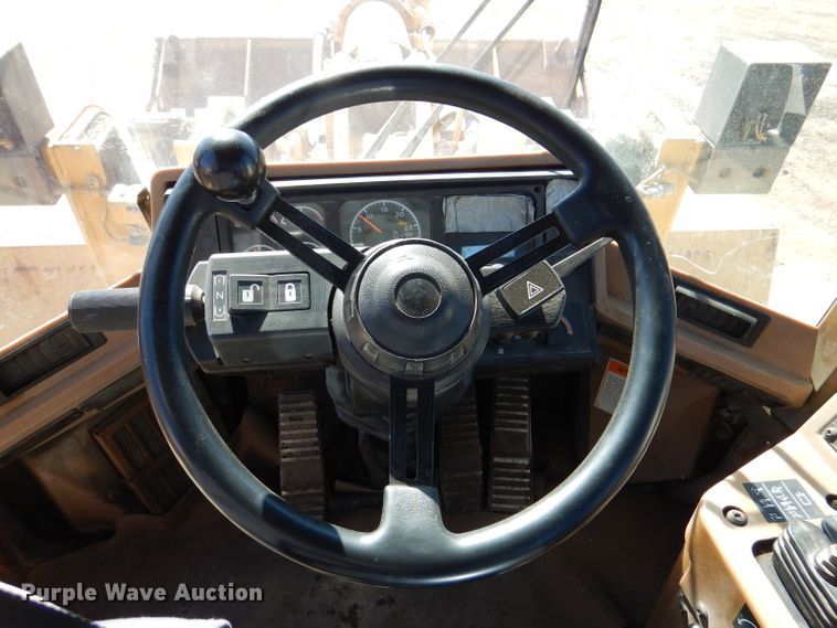 image for item DL2179 Caterpillar 966F  wheel loader