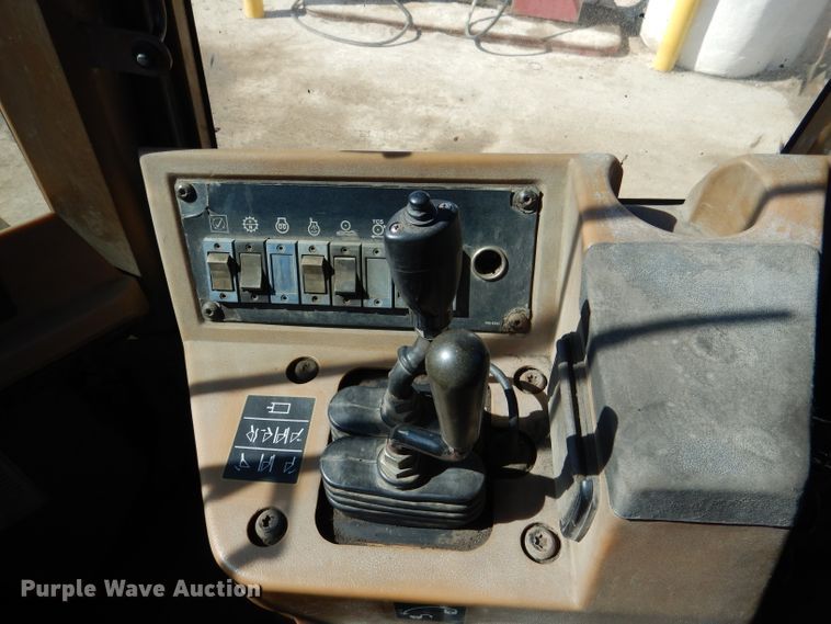 image for item DL2179 Caterpillar 966F  wheel loader