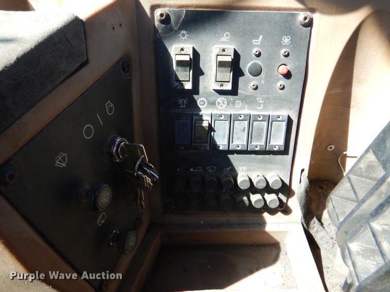 image for item DL2179 Caterpillar 966F  wheel loader