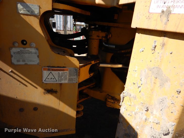 image for item DL2179 Caterpillar 966F  wheel loader