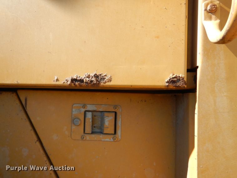 image for item DL2179 Caterpillar 966F  wheel loader