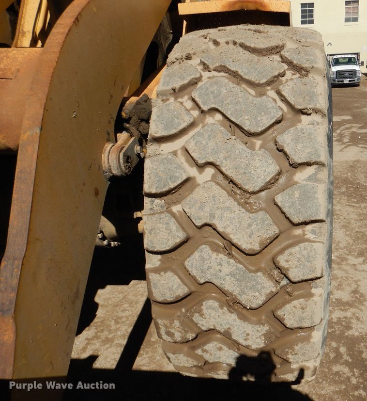 image for item DL2179 Caterpillar 966F  wheel loader