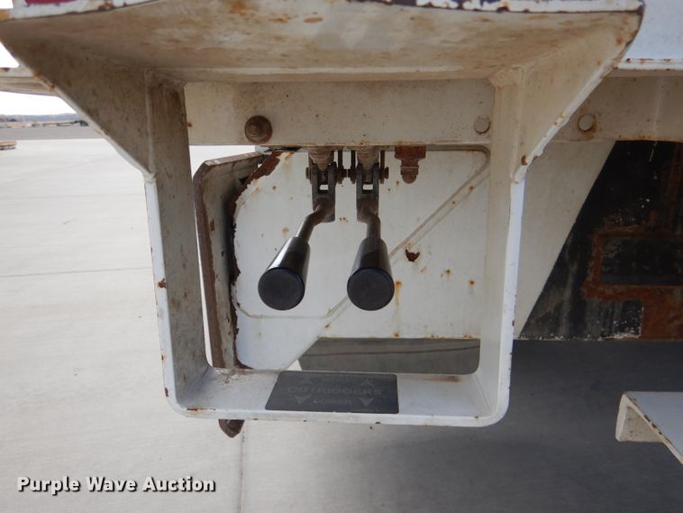 image for item DL2186 2009 International DuraStar 4300  digger derrick truck