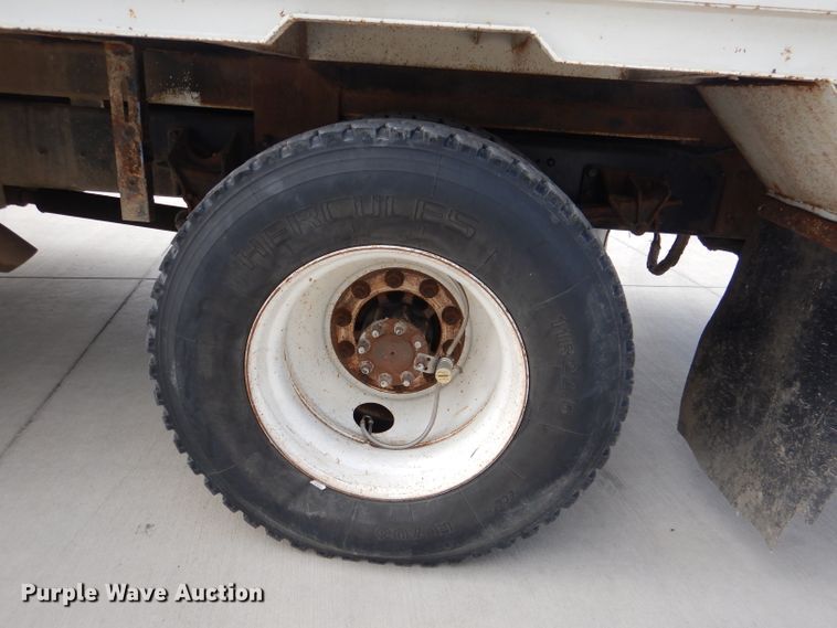 image for item DL2186 2009 International DuraStar 4300  digger derrick truck