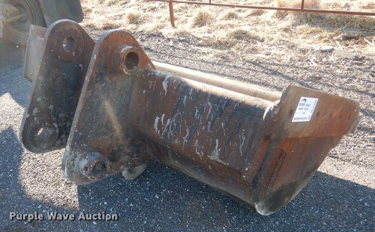 image for item DL2198 Hendrix  74"W excavator bucket