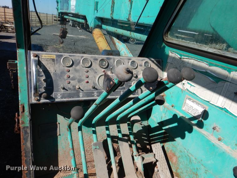 image for item DL2199 (2) cranes