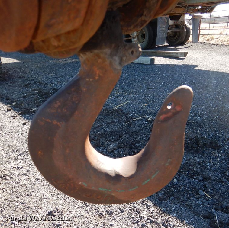 image for item DL2199 (2) cranes