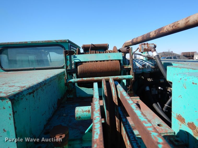 image for item DL2199 (2) cranes