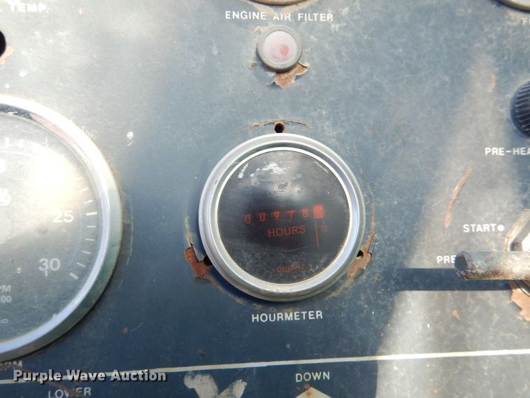 image for item DL2199 (2) cranes