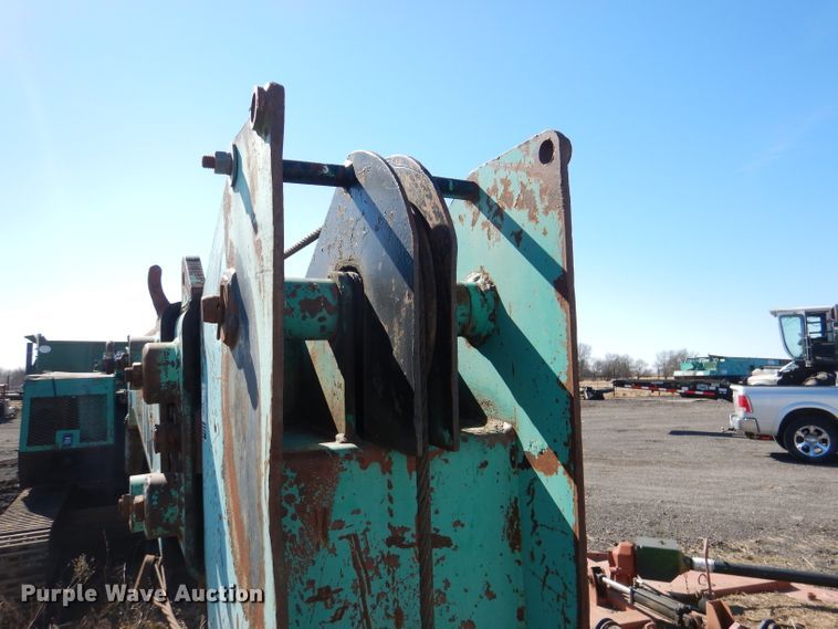 image for item DL2199 (2) cranes