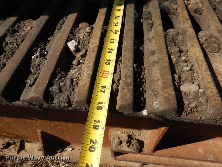 image for item DL2199 (2) cranes