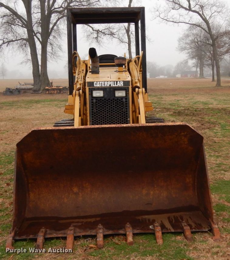 image for item DM2795 1994 Caterpillar 933  track loader