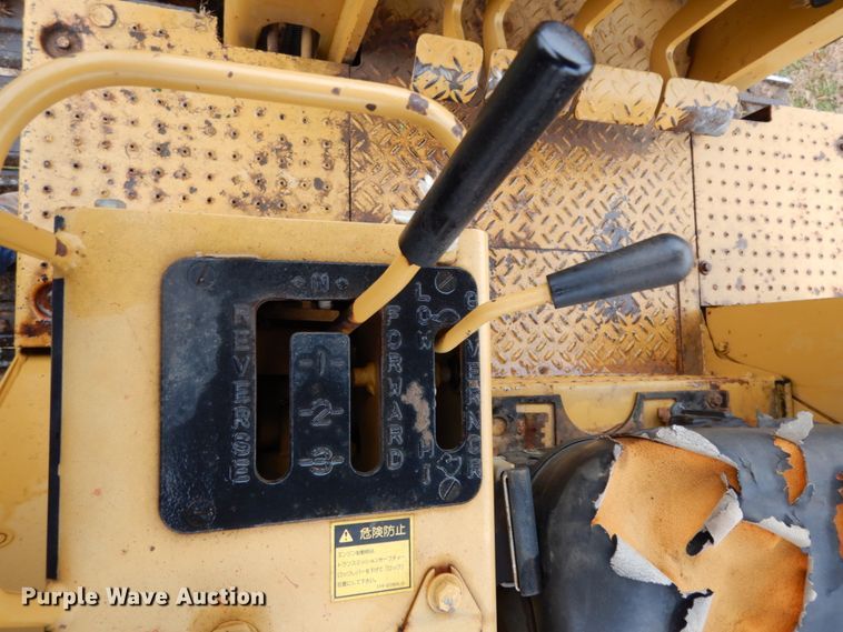 image for item DM2795 1994 Caterpillar 933  track loader