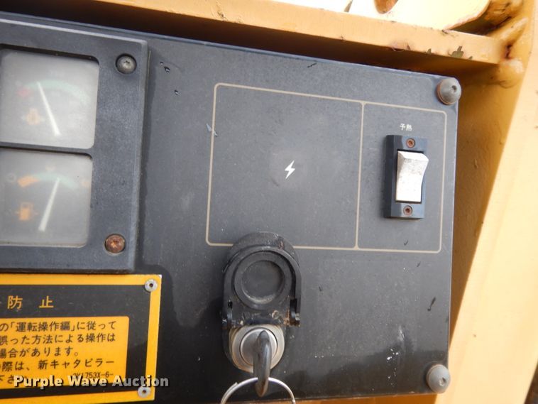 image for item DM2795 1994 Caterpillar 933  track loader