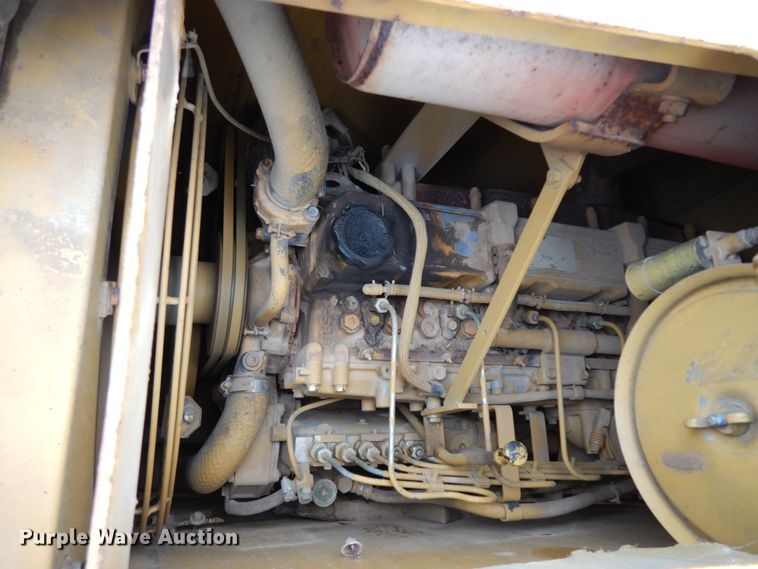 image for item DM2795 1994 Caterpillar 933  track loader