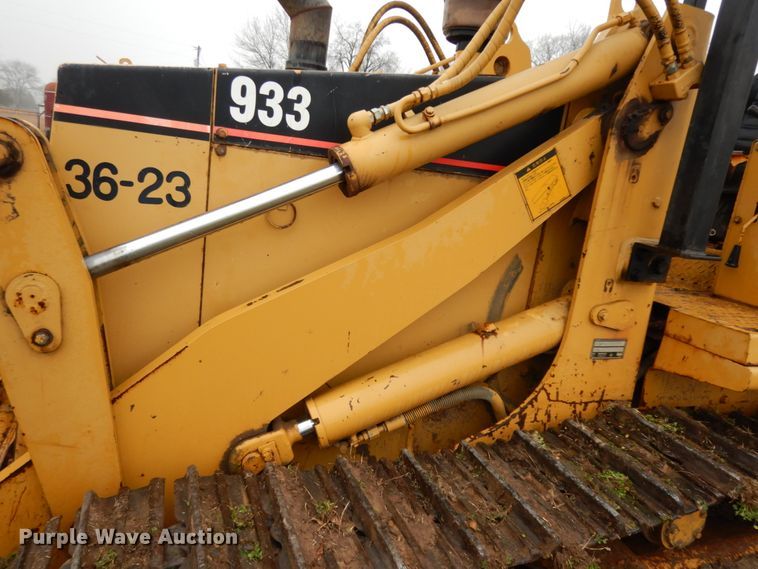 image for item DM2795 1994 Caterpillar 933  track loader