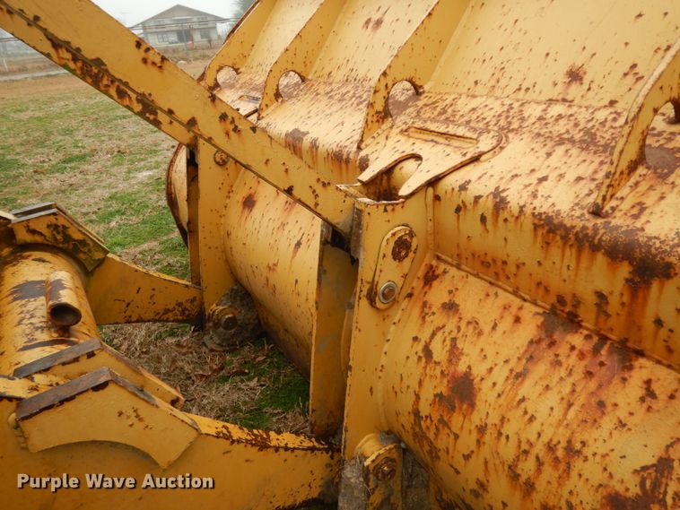 image for item DM2795 1994 Caterpillar 933  track loader