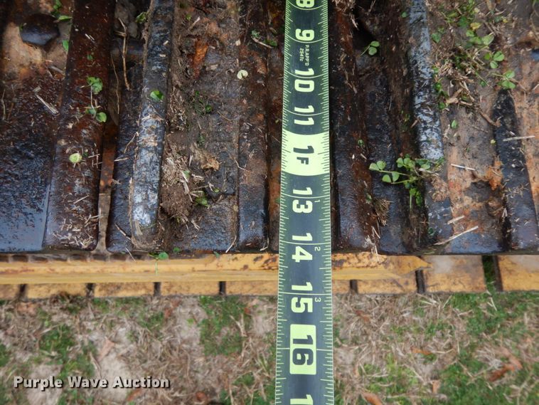 image for item DM2795 1994 Caterpillar 933  track loader