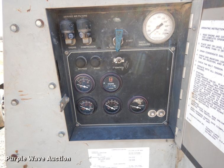 image for item DM2818 1999 Leroi A219-221-3  air compressor