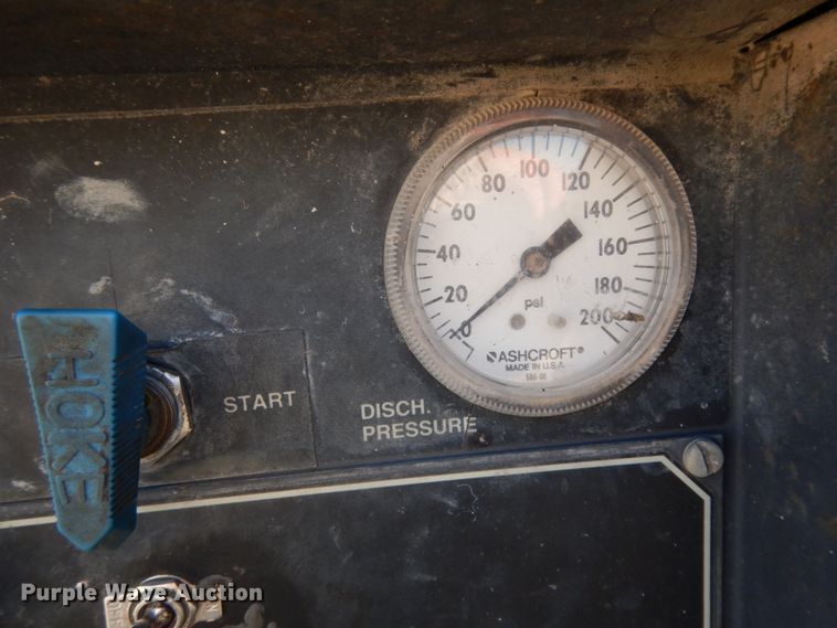 image for item DM2818 1999 Leroi A219-221-3  air compressor