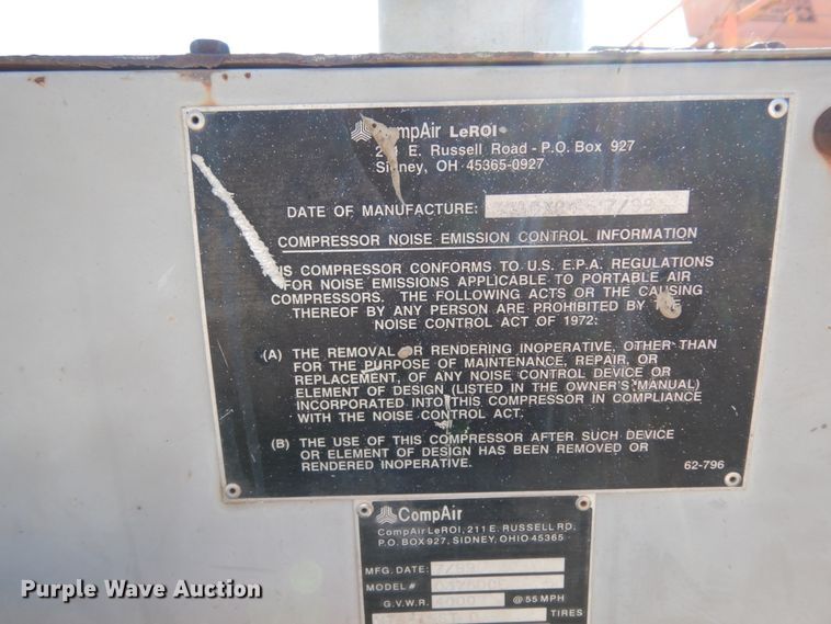 image for item DM2818 1999 Leroi A219-221-3  air compressor