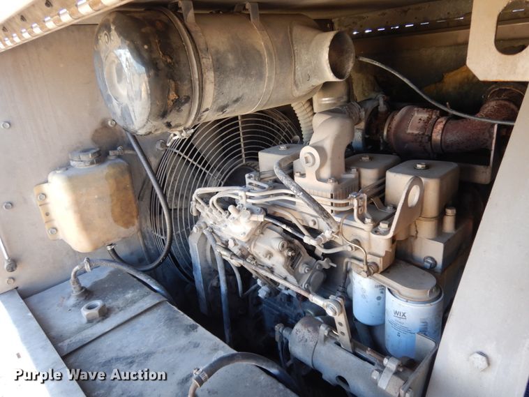 image for item DM2818 1999 Leroi A219-221-3  air compressor