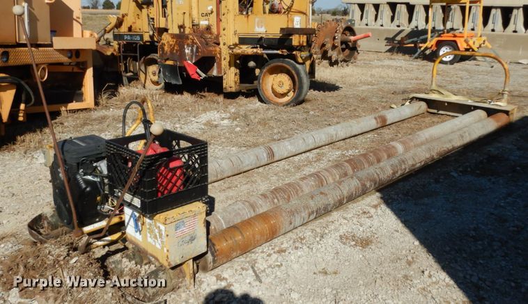 image for item DM2820 Terramite  roller screed