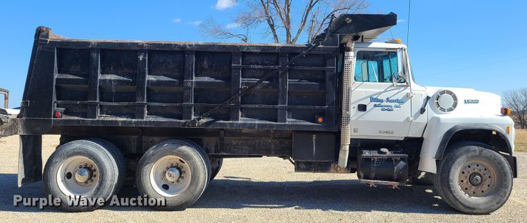 1995 Ford L9000 Dump Truck In Chilhowee Mo Item Dn6160 Sold Purple Wave