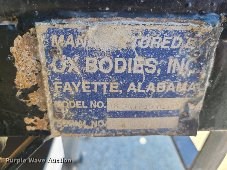 image for item DN6160 1995 Ford L9000  dump truck