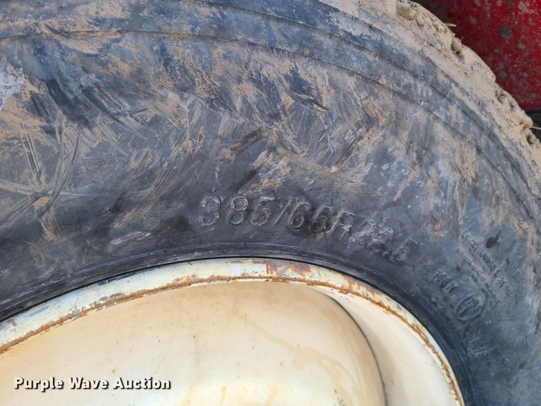 image for item DN6161 1999 International 9200  dump truck